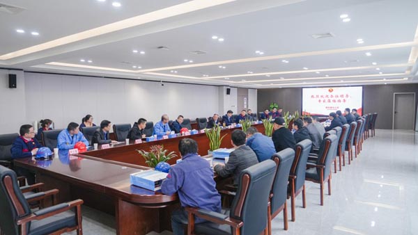 公司組織開展ALC墻板應(yīng)用觀摩交流會