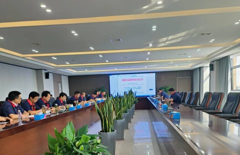 運(yùn)用浙江‘千萬(wàn)工程’經(jīng)驗(yàn)案例，加強(qiáng)公司5S管理工作會(huì)議